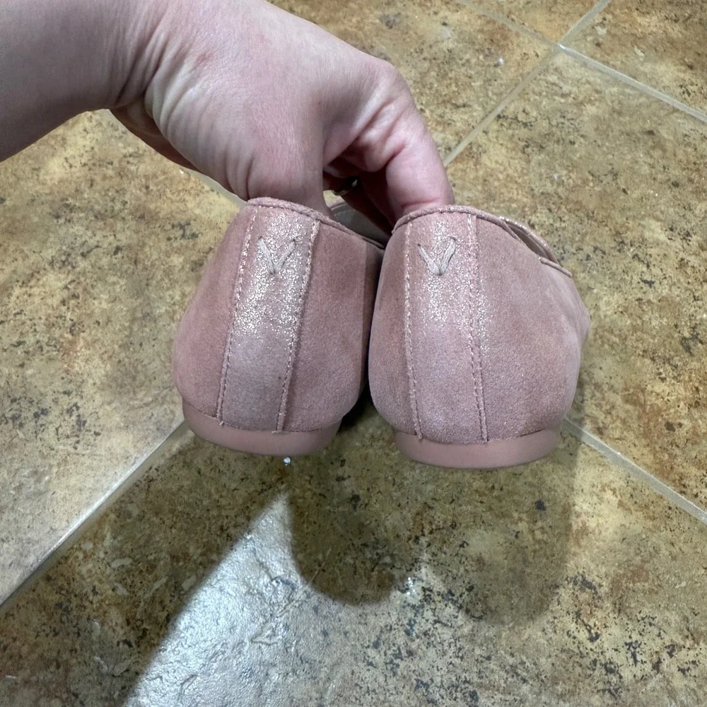 Vionic Vio Motion Coral Pink Shimmer Leather Slip‎ On Flats Loafers 8.5 Comfort